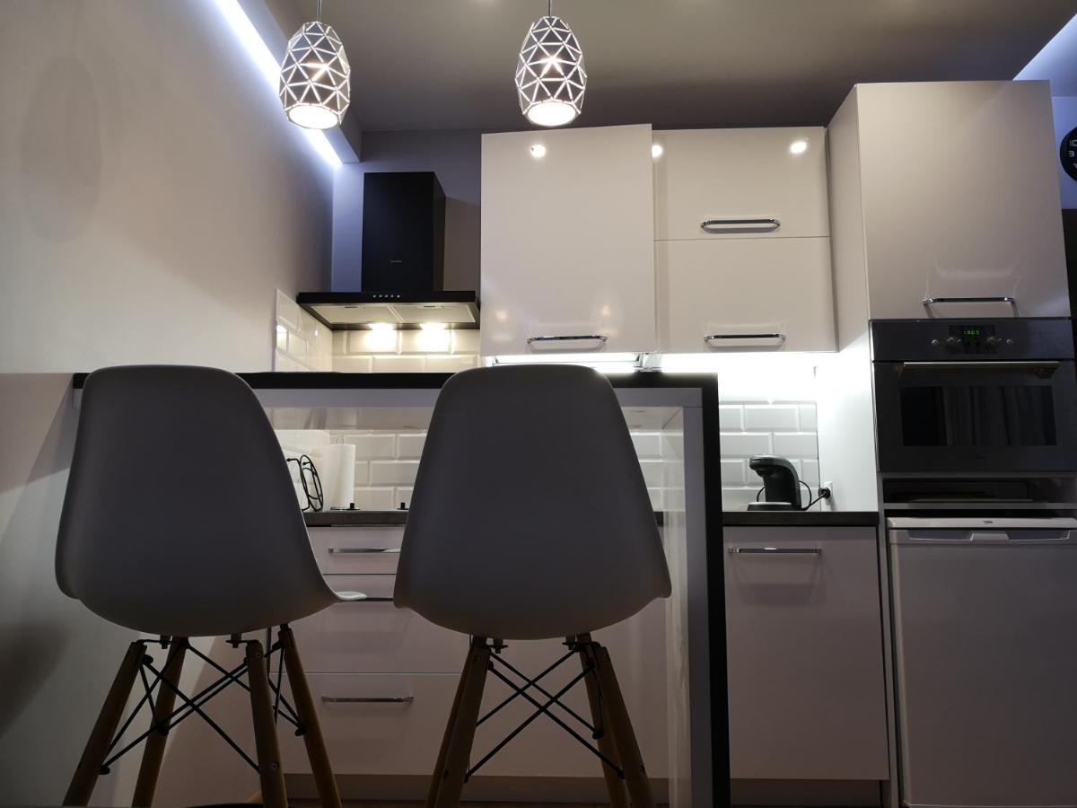 שצ'צ'ין Apartament 8 Pietro Al Wyzwolenia מראה חיצוני תמונה