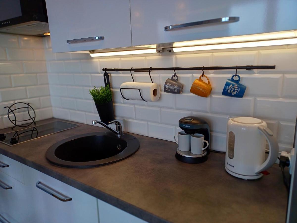שצ'צ'ין Apartament 8 Pietro Al Wyzwolenia מראה חיצוני תמונה